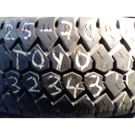 225/70 R15C 112-110 S Toyo H03 - kusovka profil 6 mm 75%