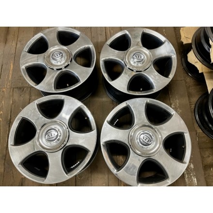 ALU KOLA BAZAR ATP KIA SORENTO 2002-2009 9,5X18 ET30 5X139,7 NB95,1 PĚKNÝ STAV !!!